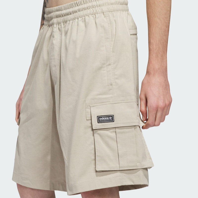 SKATEBOARDING CARGO SHORTS 8