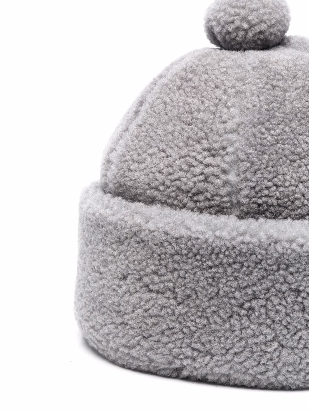 pom-pom shearling beanie - 2