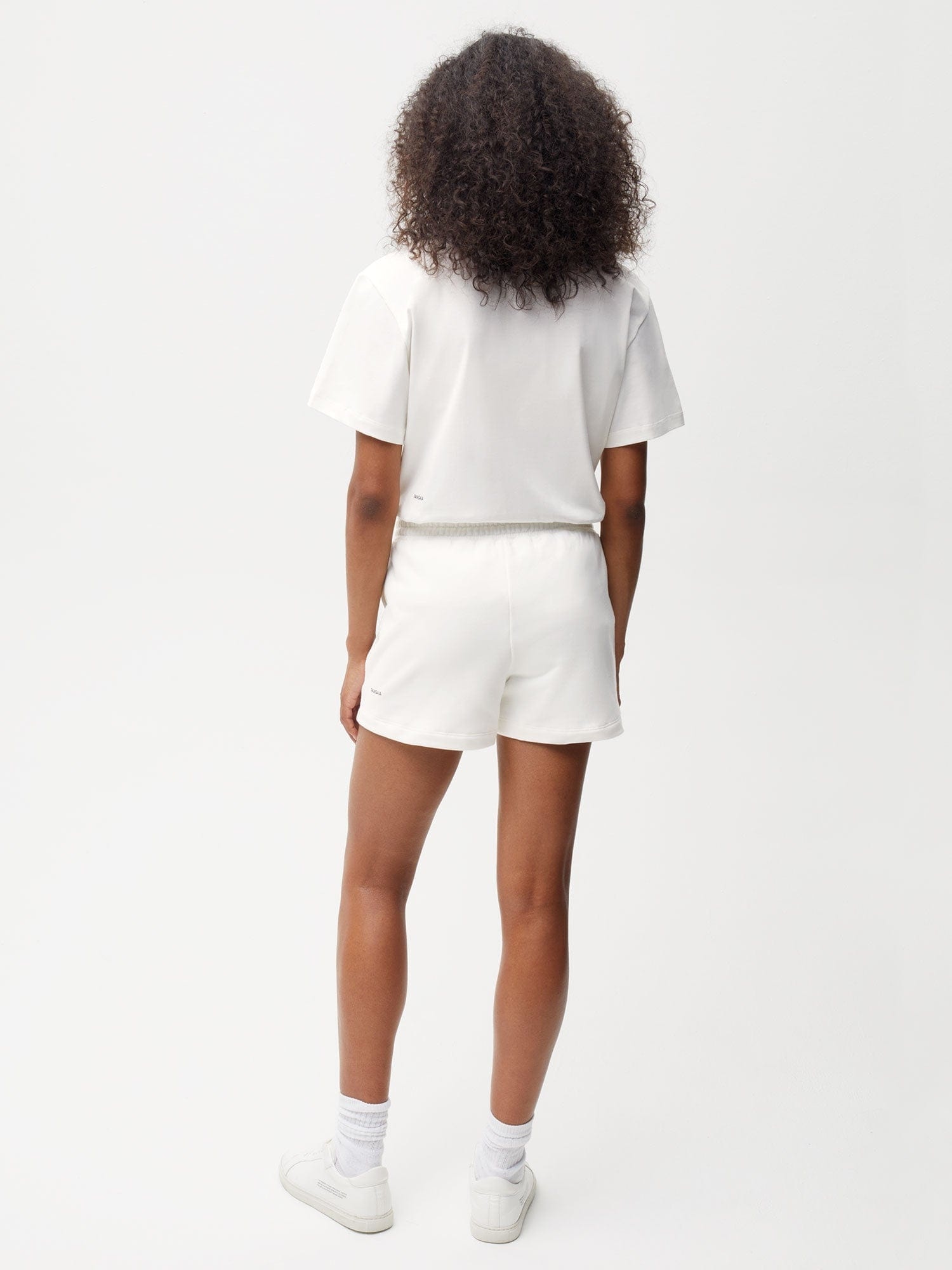 Womens 365 Midweight Shorts - Off-White - 3