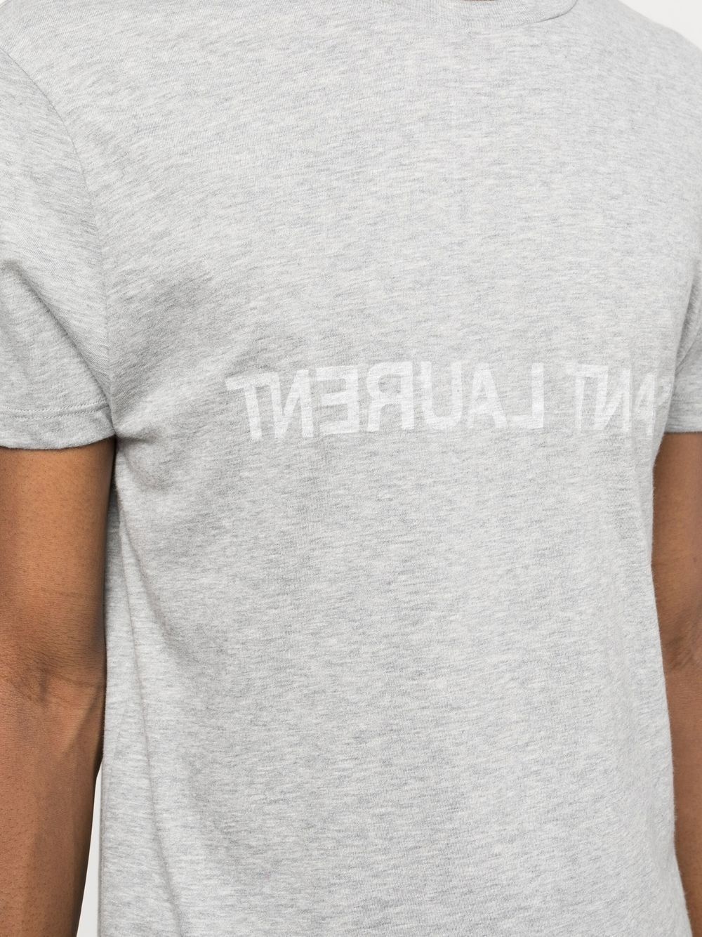 reverse logo-print short-sleeve T-shirt - 5