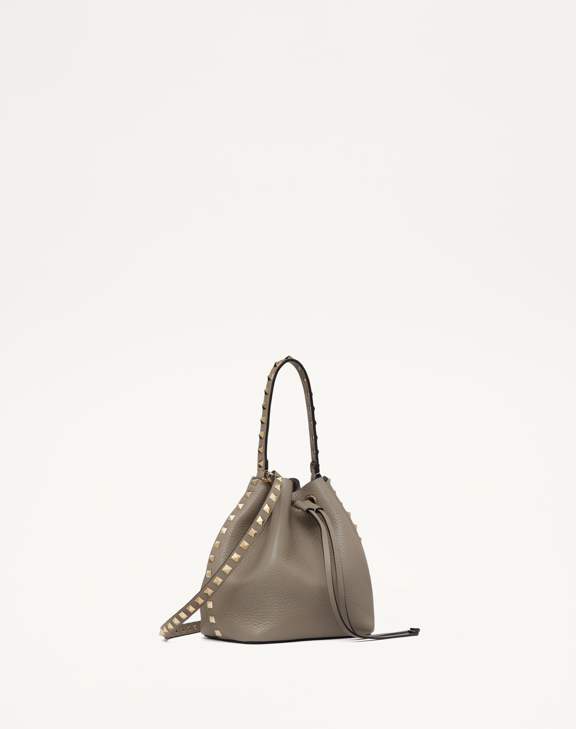 ROCKSTUD GRAINY CALFSKIN BUCKET BAG - 2
