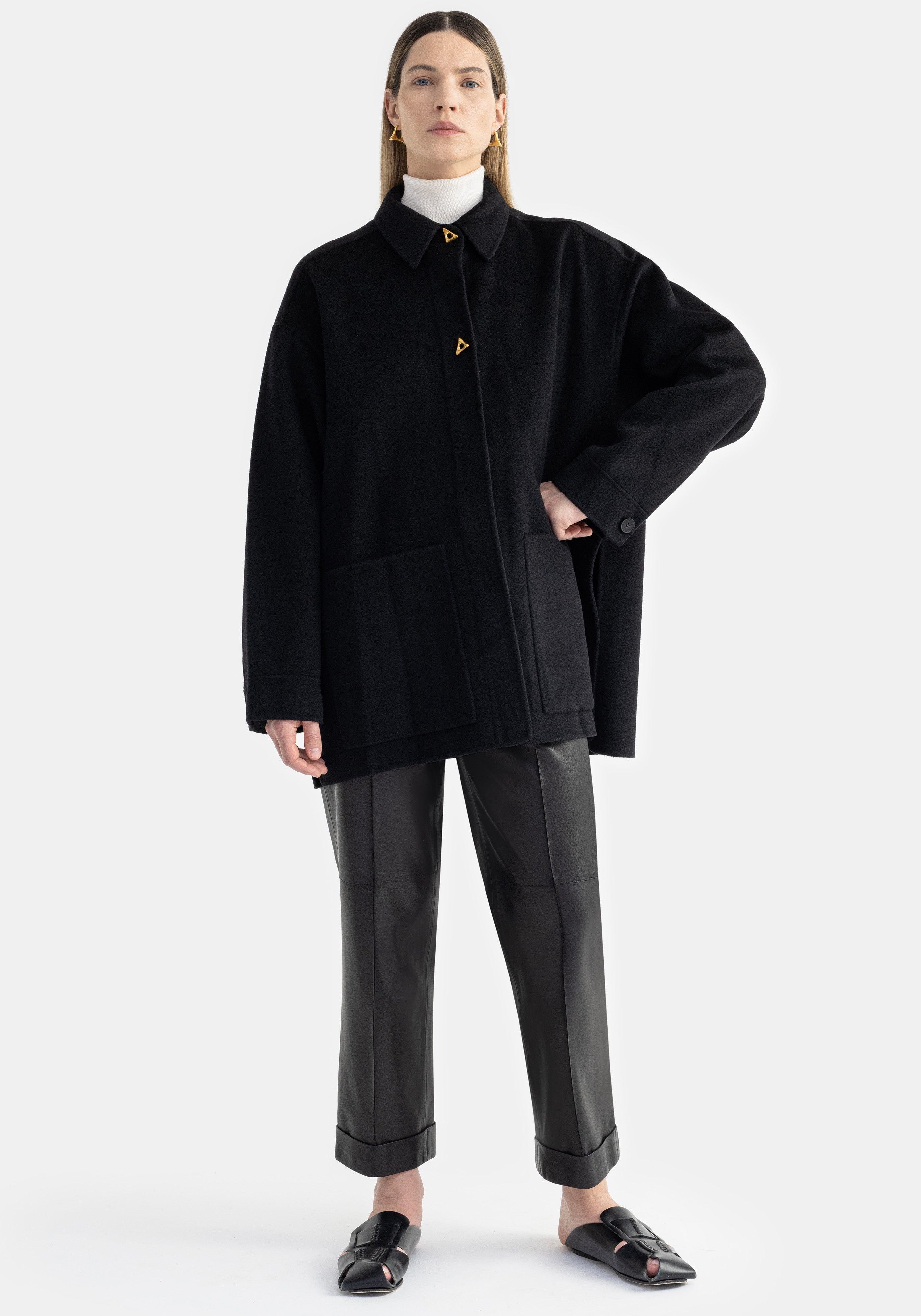 CRANE
Silk blend coat - 3
