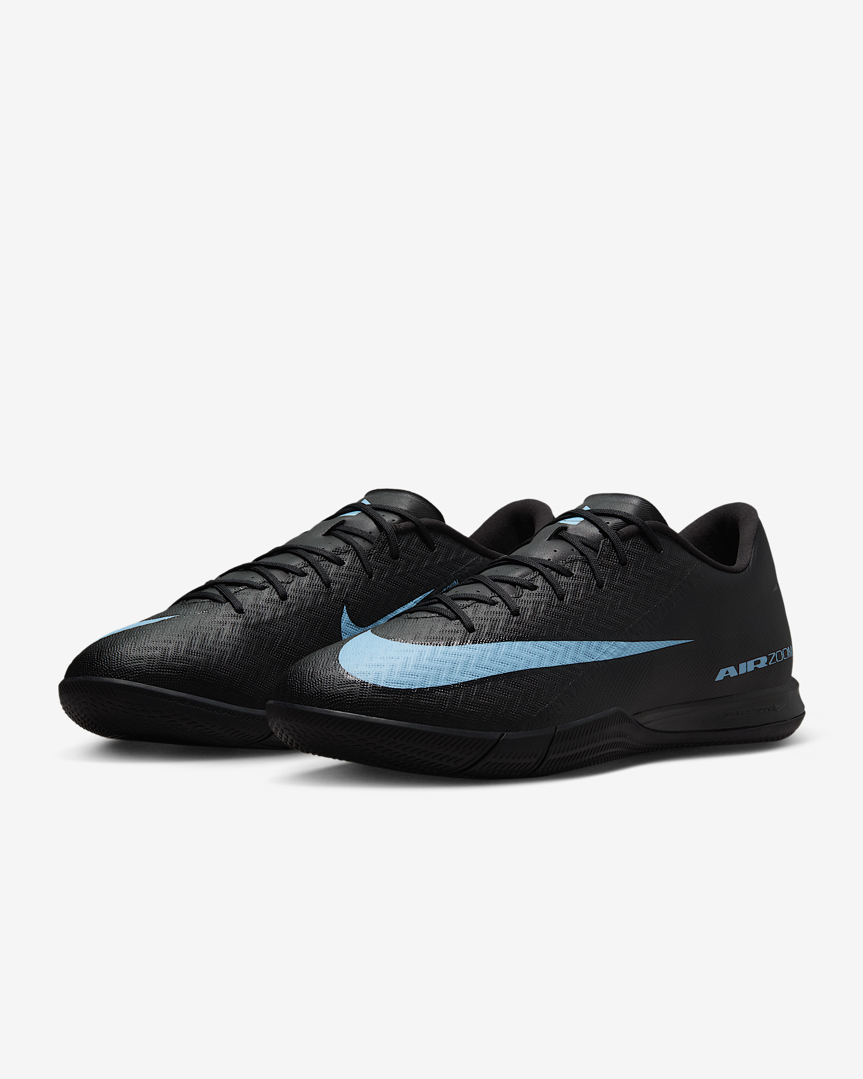 Nike Mercurial Vapor 16 Academy Indoor/Court Low-Top Soccer Shoes - 5