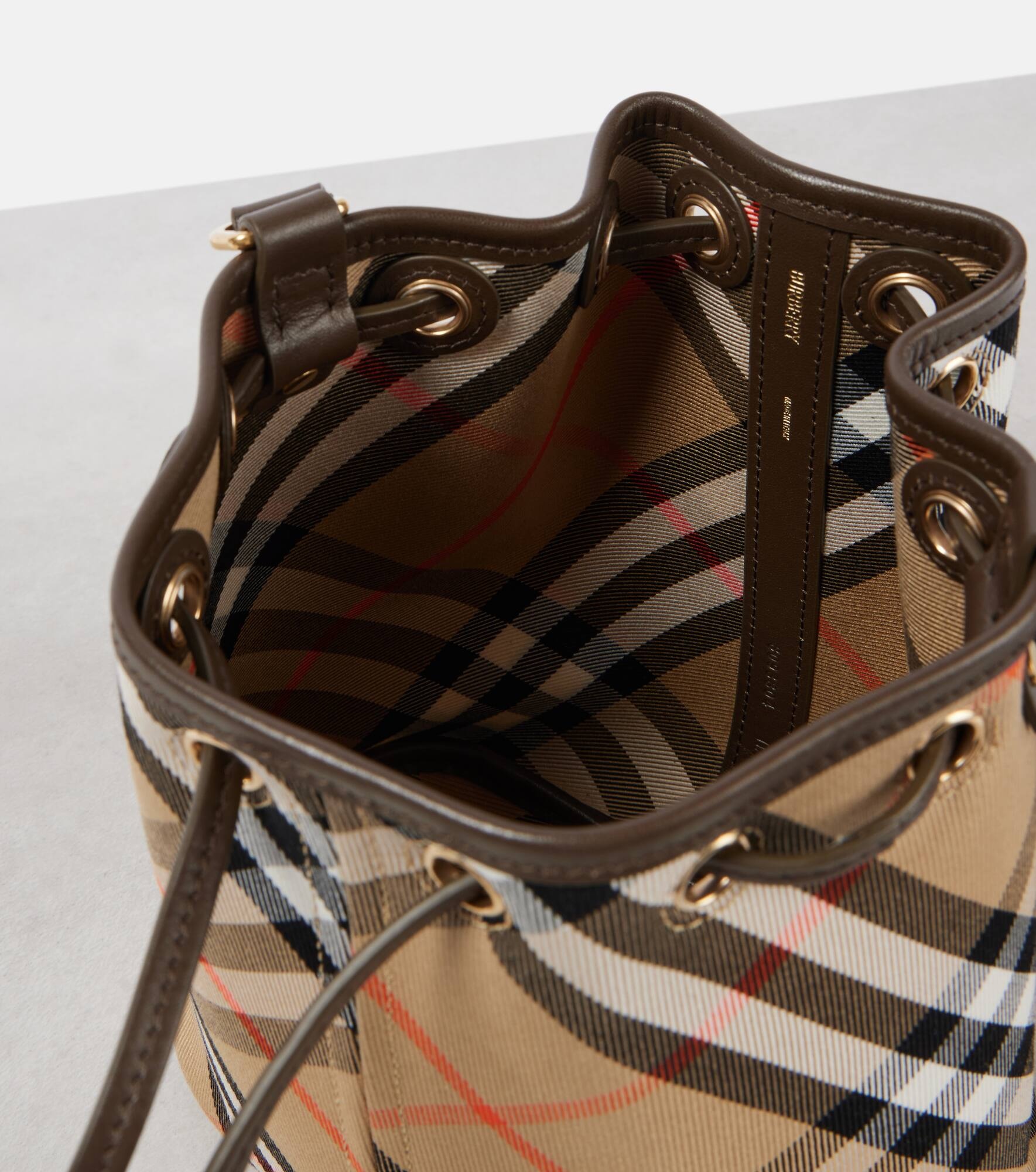Burberry Check jacquard bucket bag - 3