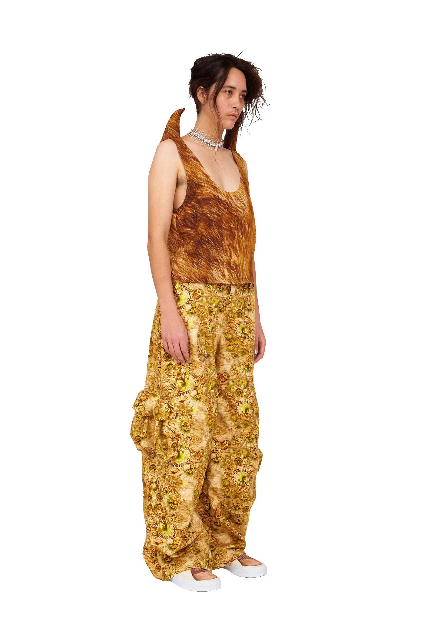 BROWN FUR HORN TANK - 8