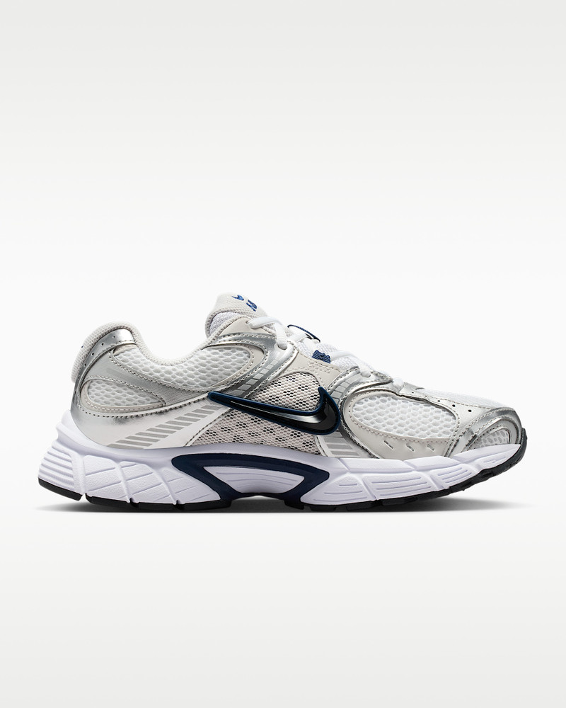 Nike V5 RNR Women's Shoes 3