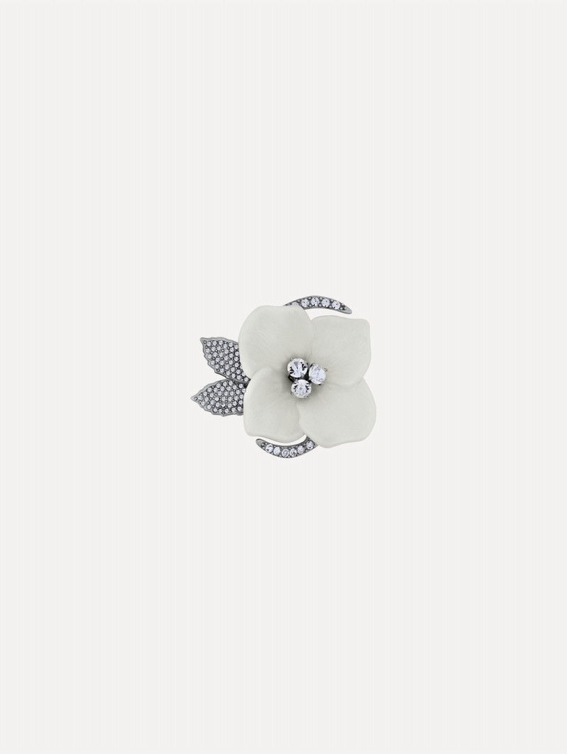 PEARL BLOSSOM HAIR CLIP 1