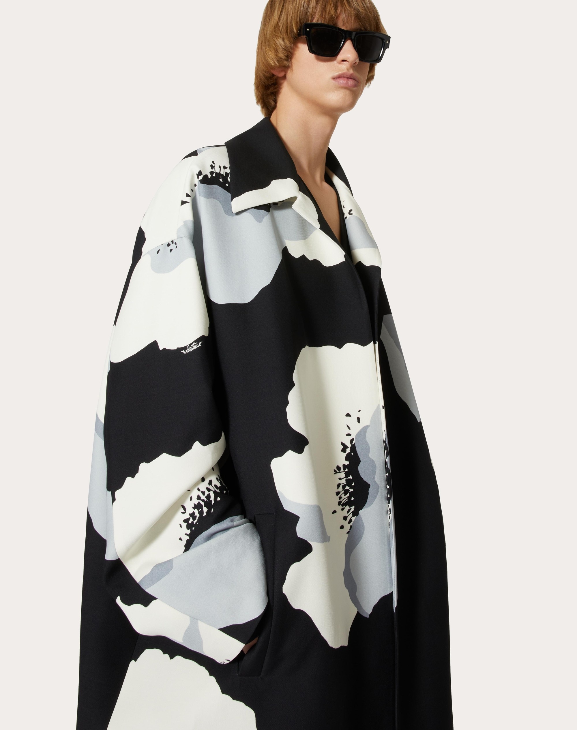 CREPE COUTURE CABAN WITH VALENTINO FLOWER PORTRAIT PRINT - 5