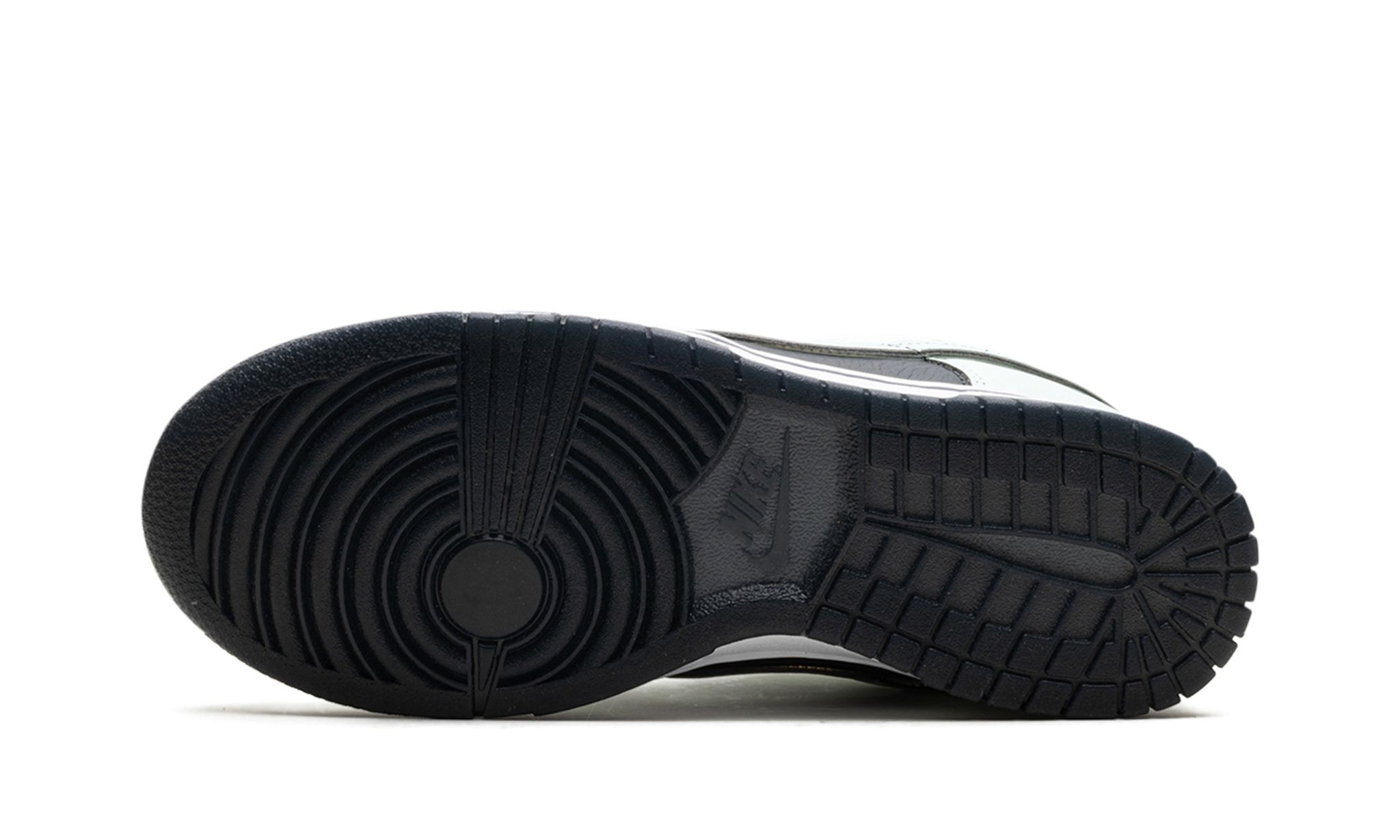 Dunk Low "Smoke Grey / Barerly Green" - 5