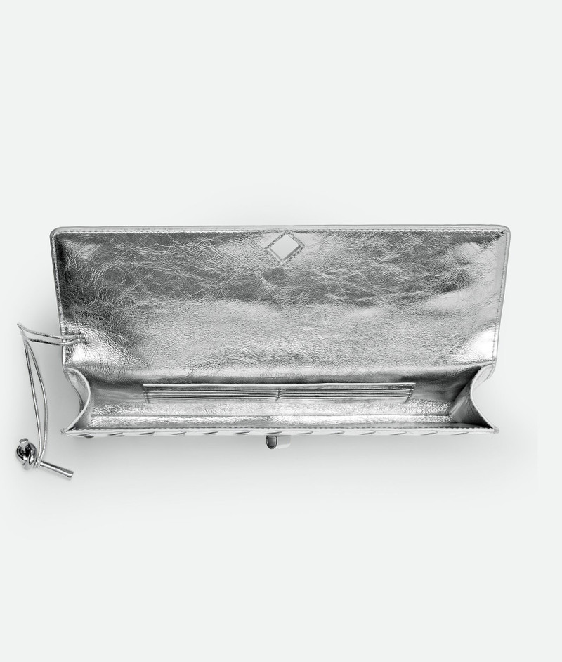 Bottega Veneta Andiamo Clutch outlook