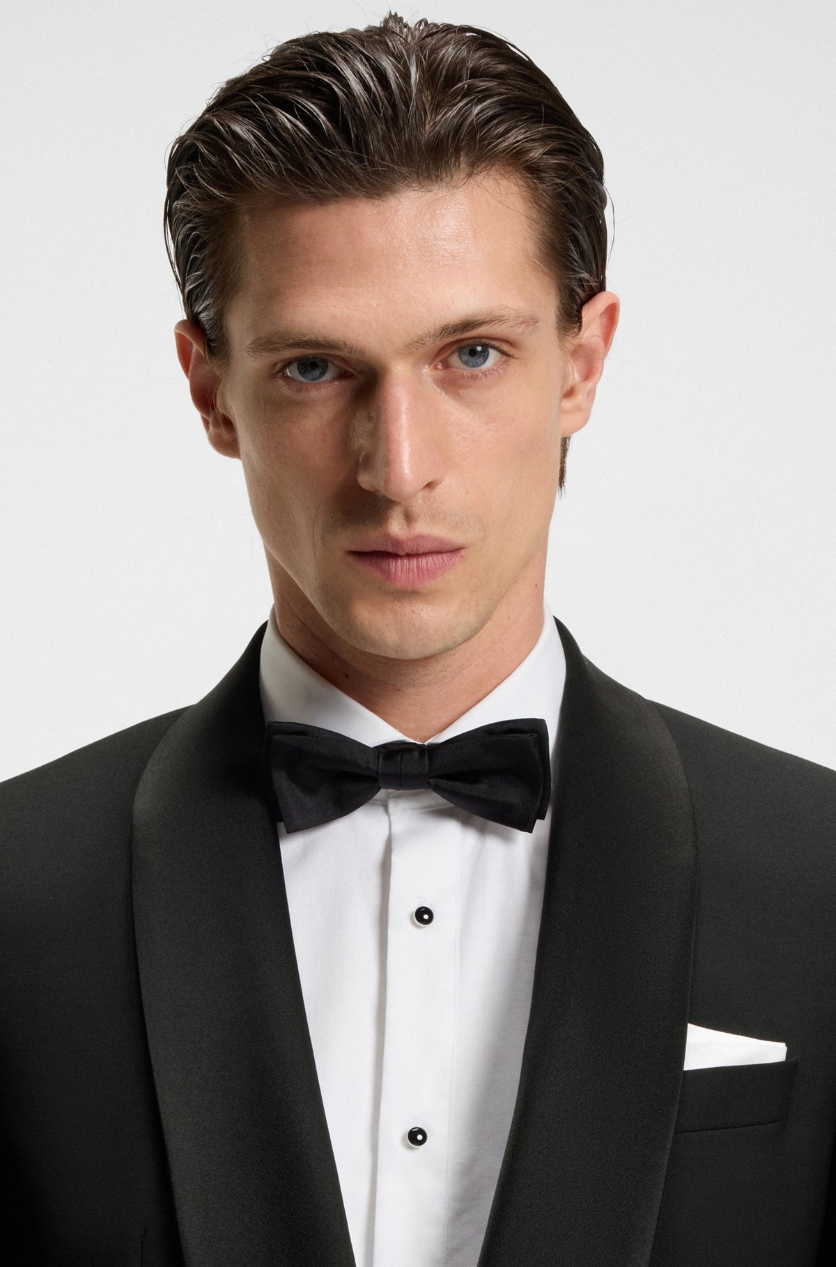 TWO-PIECE TUXEDO SUIT IN AN ITALIAN WOOL BLEND - 4