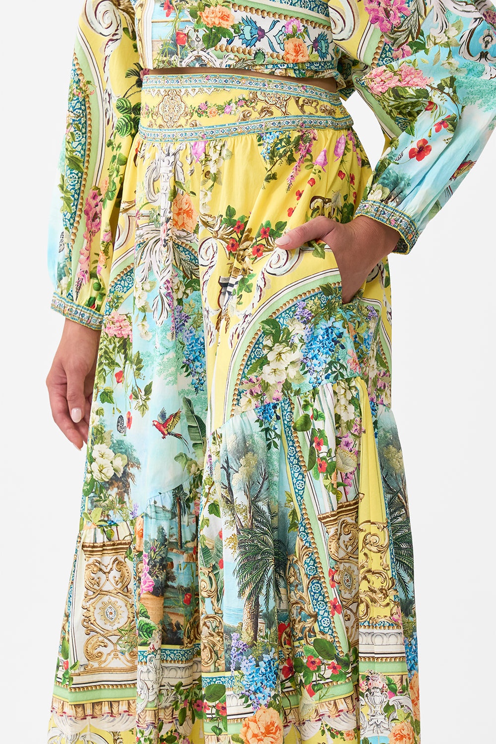 SKIRT WITH SHAPED SEAM - 6