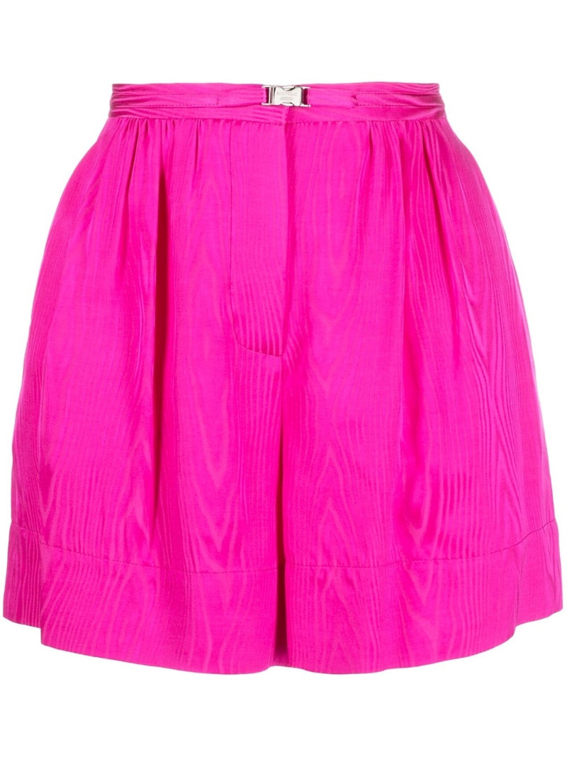 high-waisted shorts 1