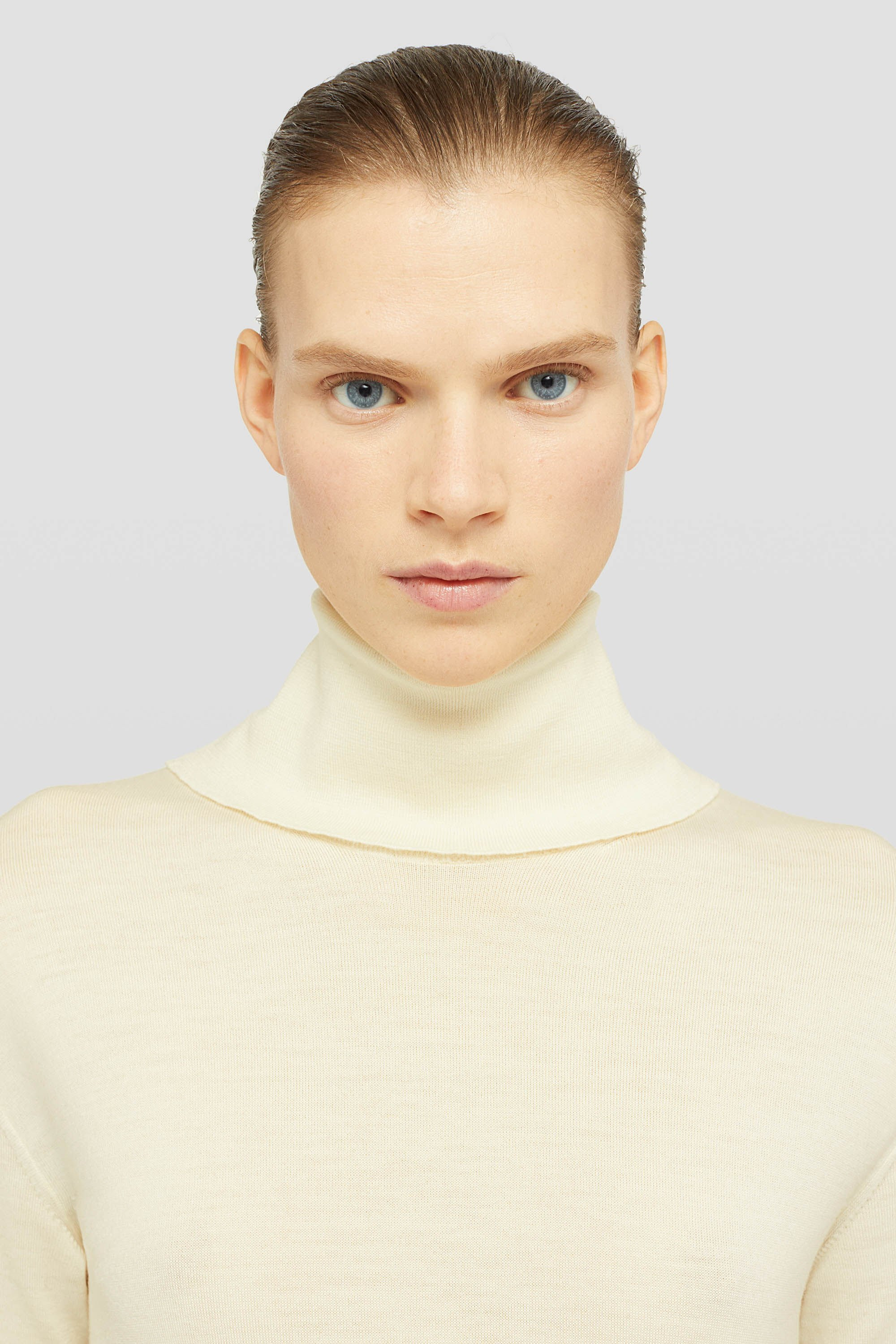 High-Neck Sweater - 5