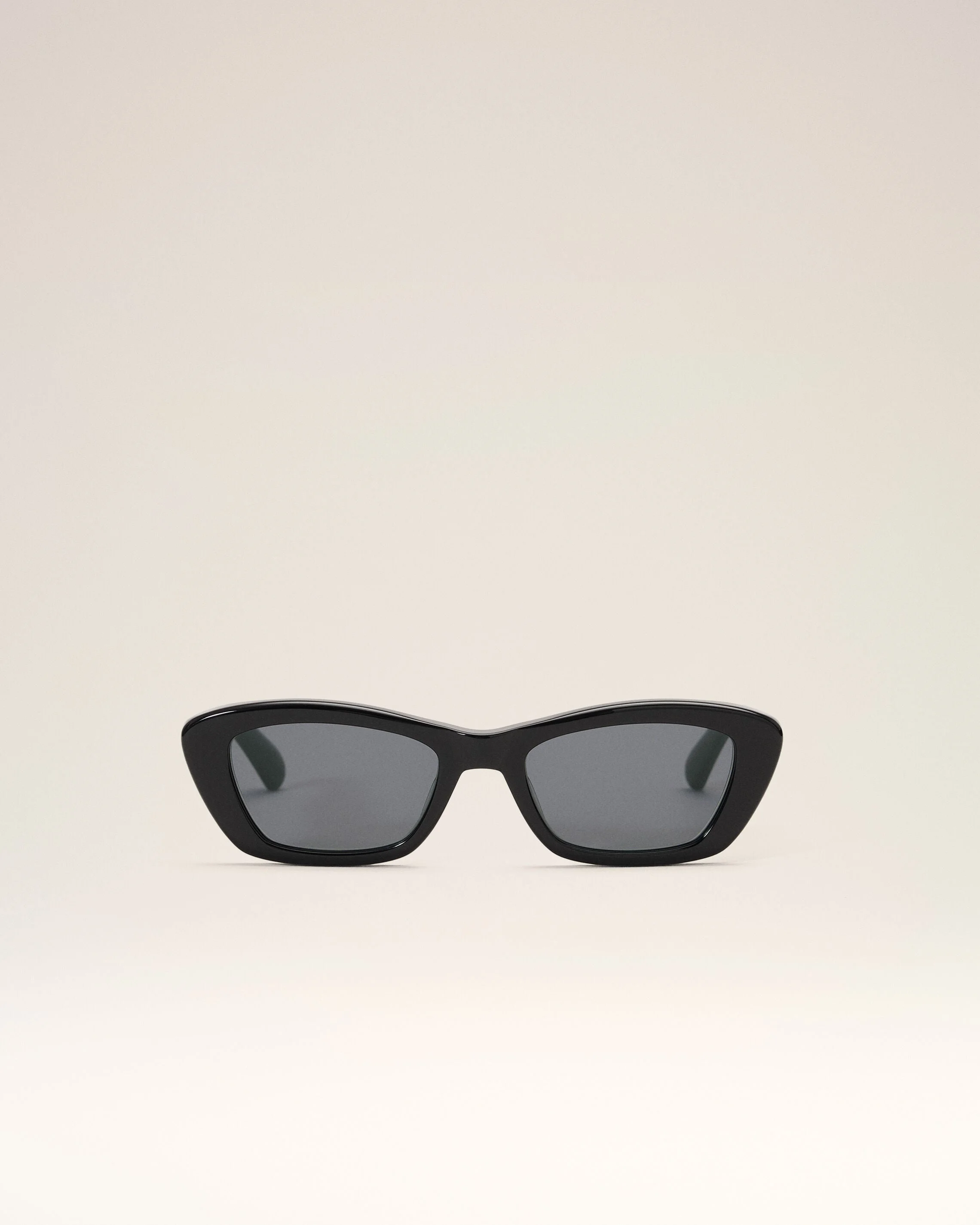 BLACK SUNGLASSES 75020 - 1