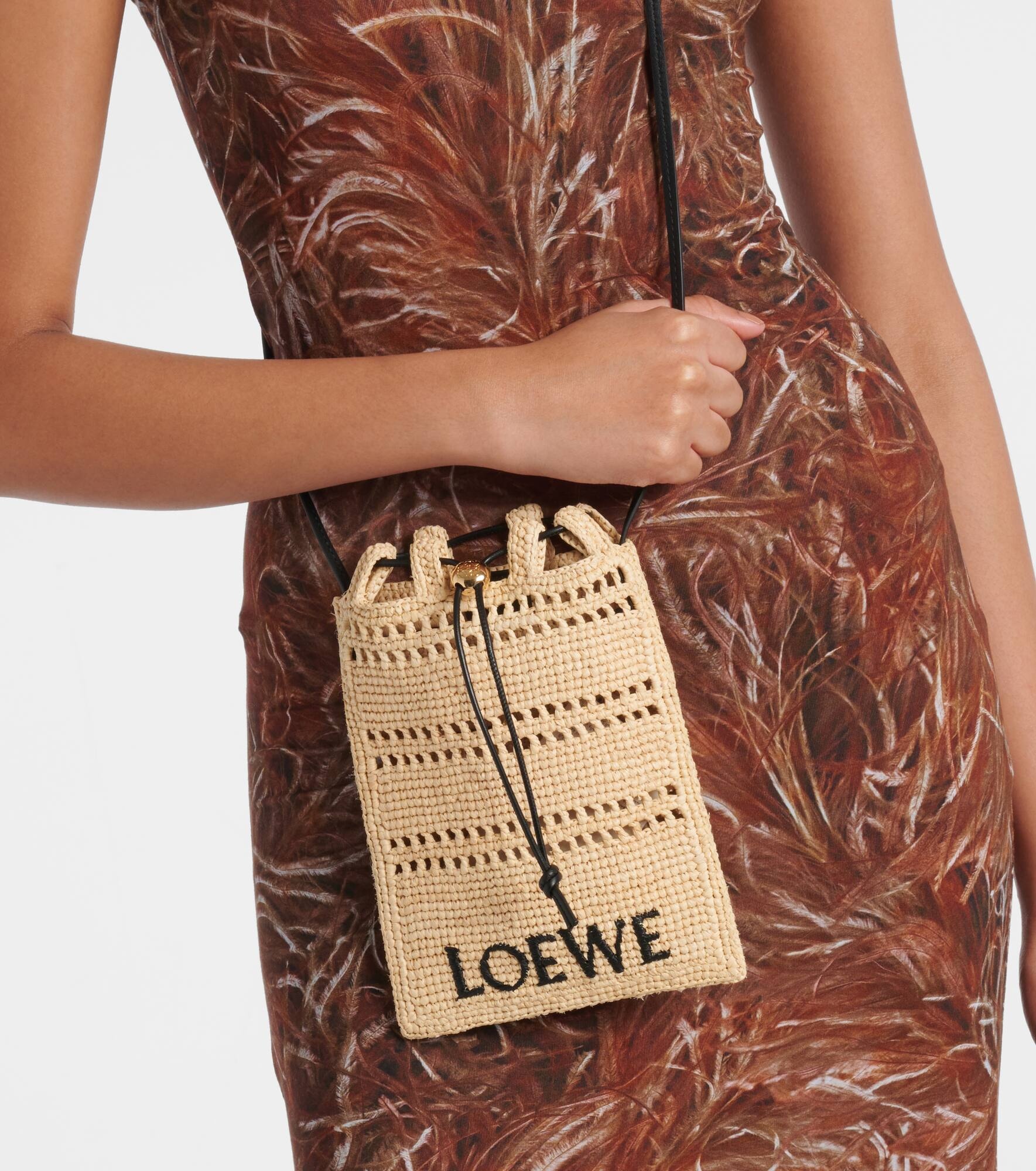 Paula's Ibiza raffia pouch with strap - 2