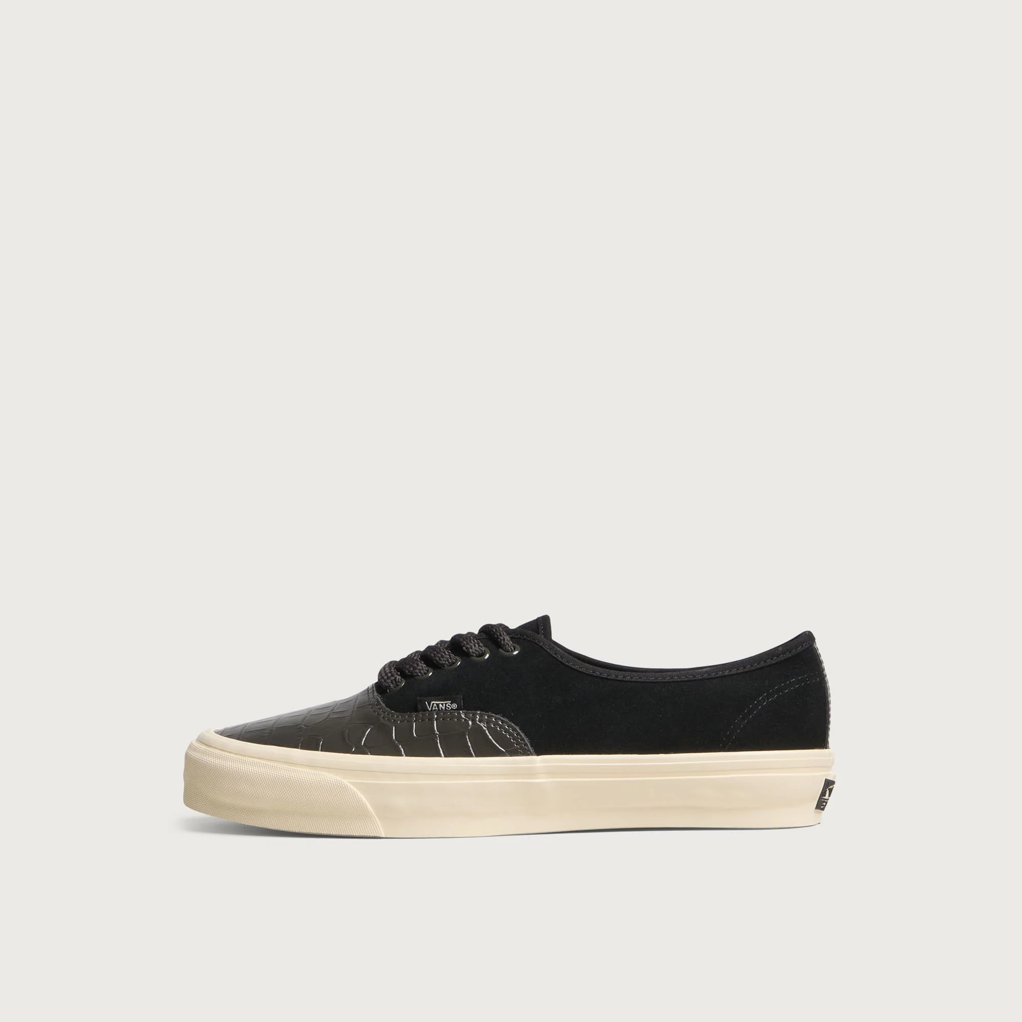 Vans LX Authentic 44 Sneaker - 1