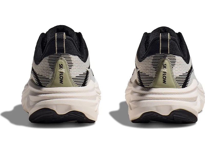 HOKA Skyflow - 5