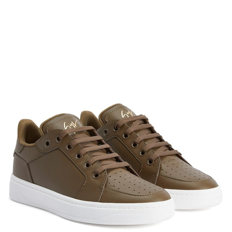 Giuseppe Zanotti Gz94 outlook