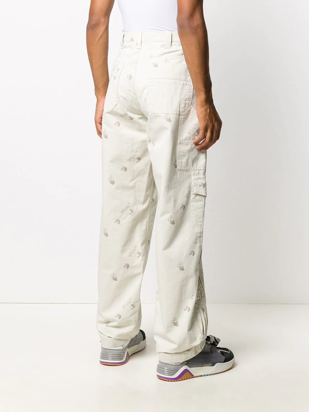 pleated logo print cargo pants - 4