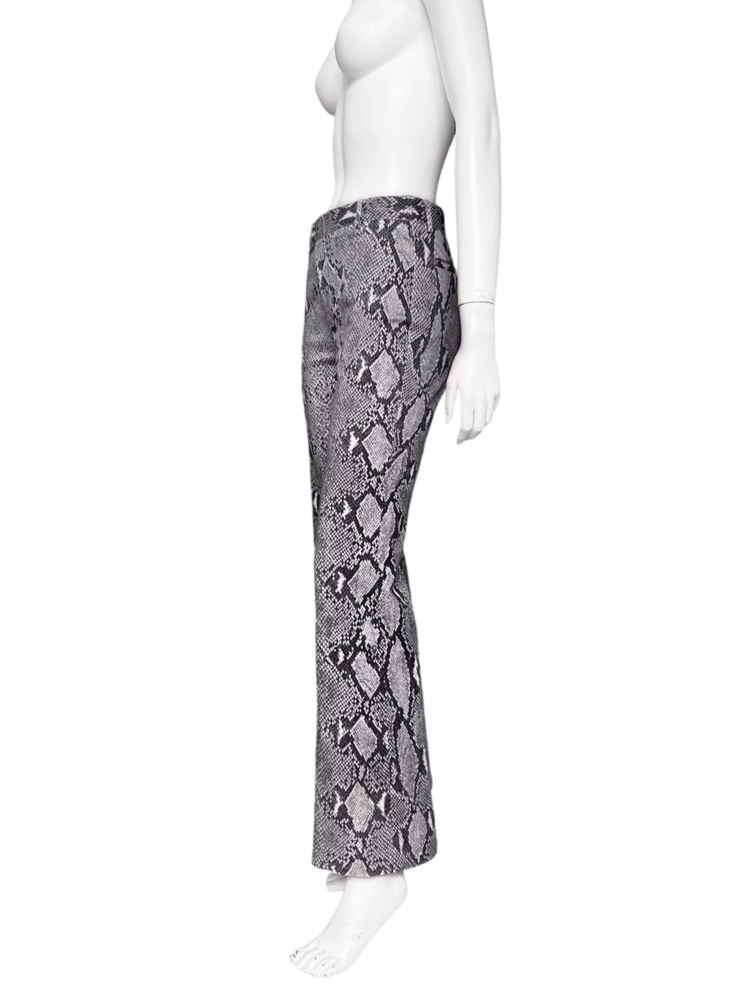 Gucci Spring 2000 Tom Ford Grey Python Print Flared Pants 38 - 5