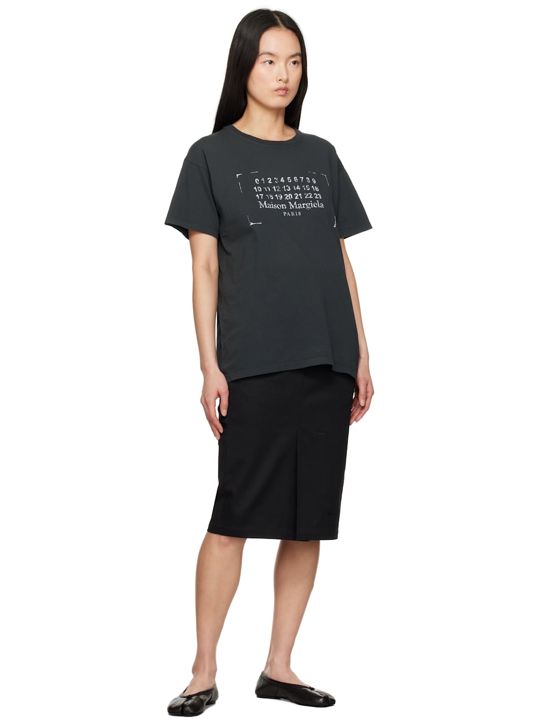 Black Stamp Logo T-shirt - 4