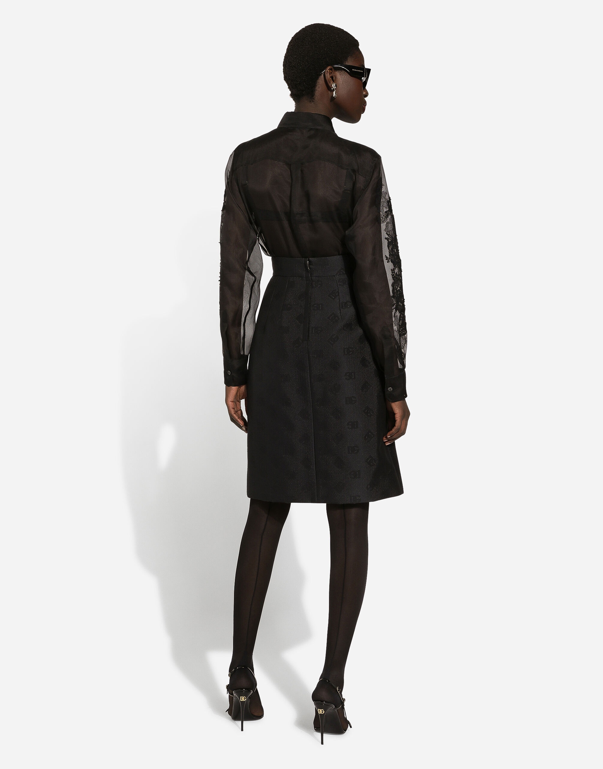 Organza shirt with lace appliqués - 3