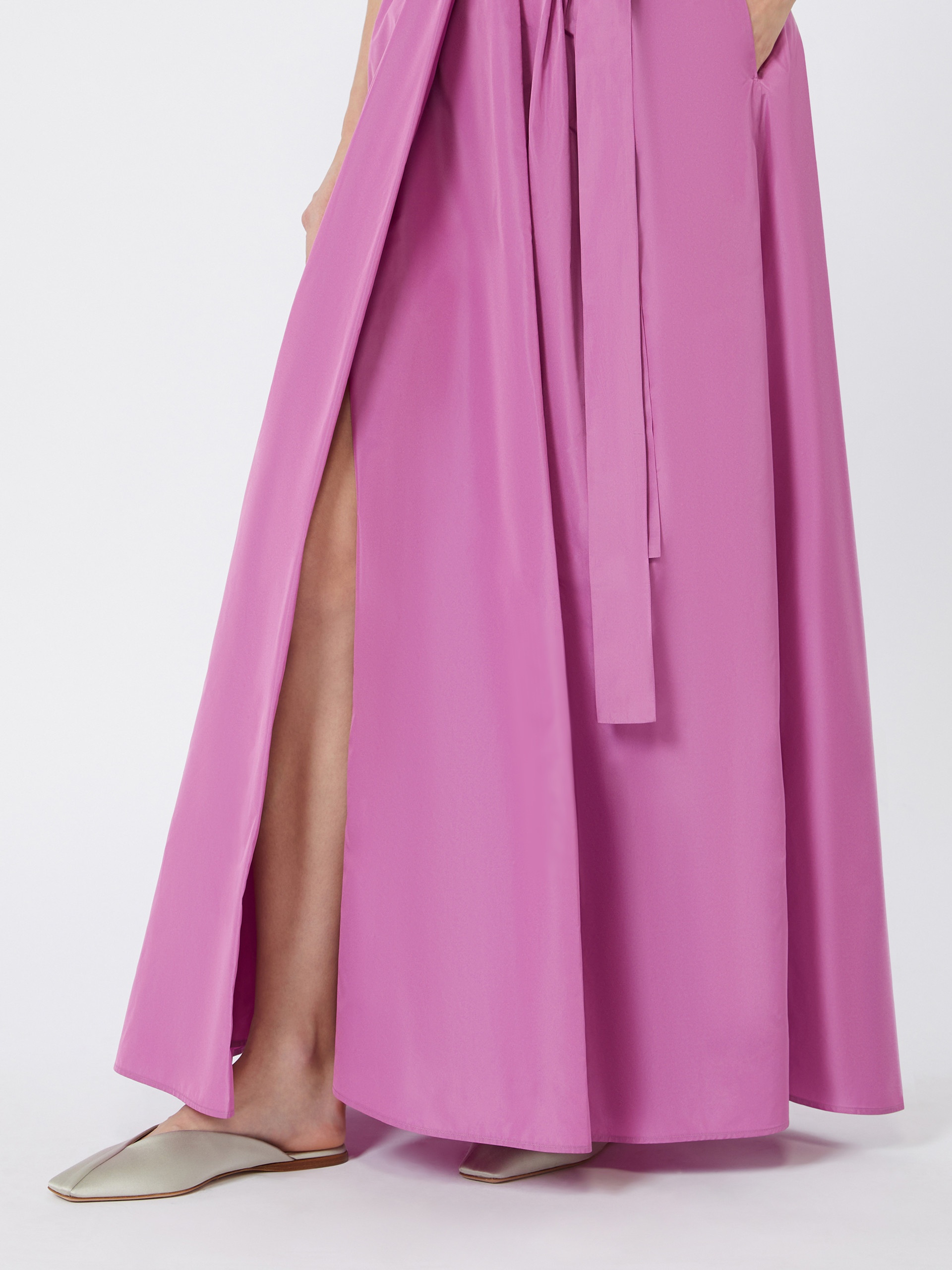 OGGERI Long taffeta dress with belt - 5