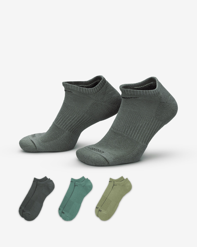 Nike Everyday Plus Cushion Training No-Show Socks (3 Pairs) 1