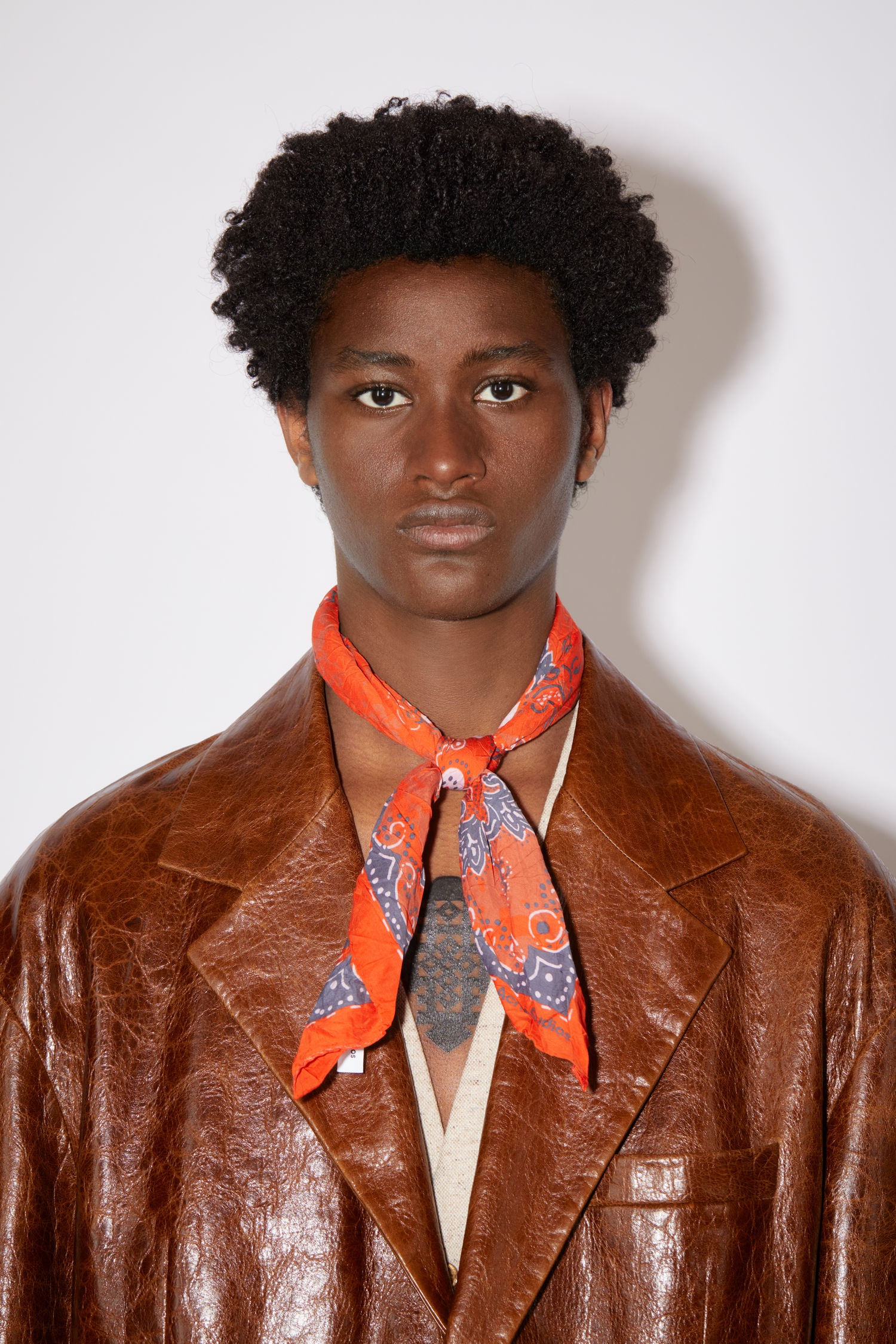 Bandana print scarf - Tomato orange - 3