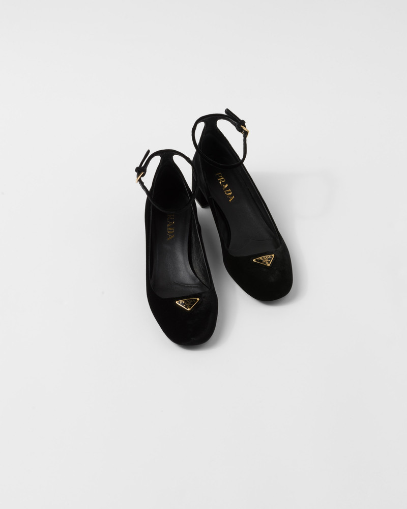 Velvet pumps 4