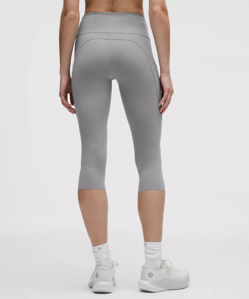 Fast and Free High-Rise Crop 19" *7 Pocket 3