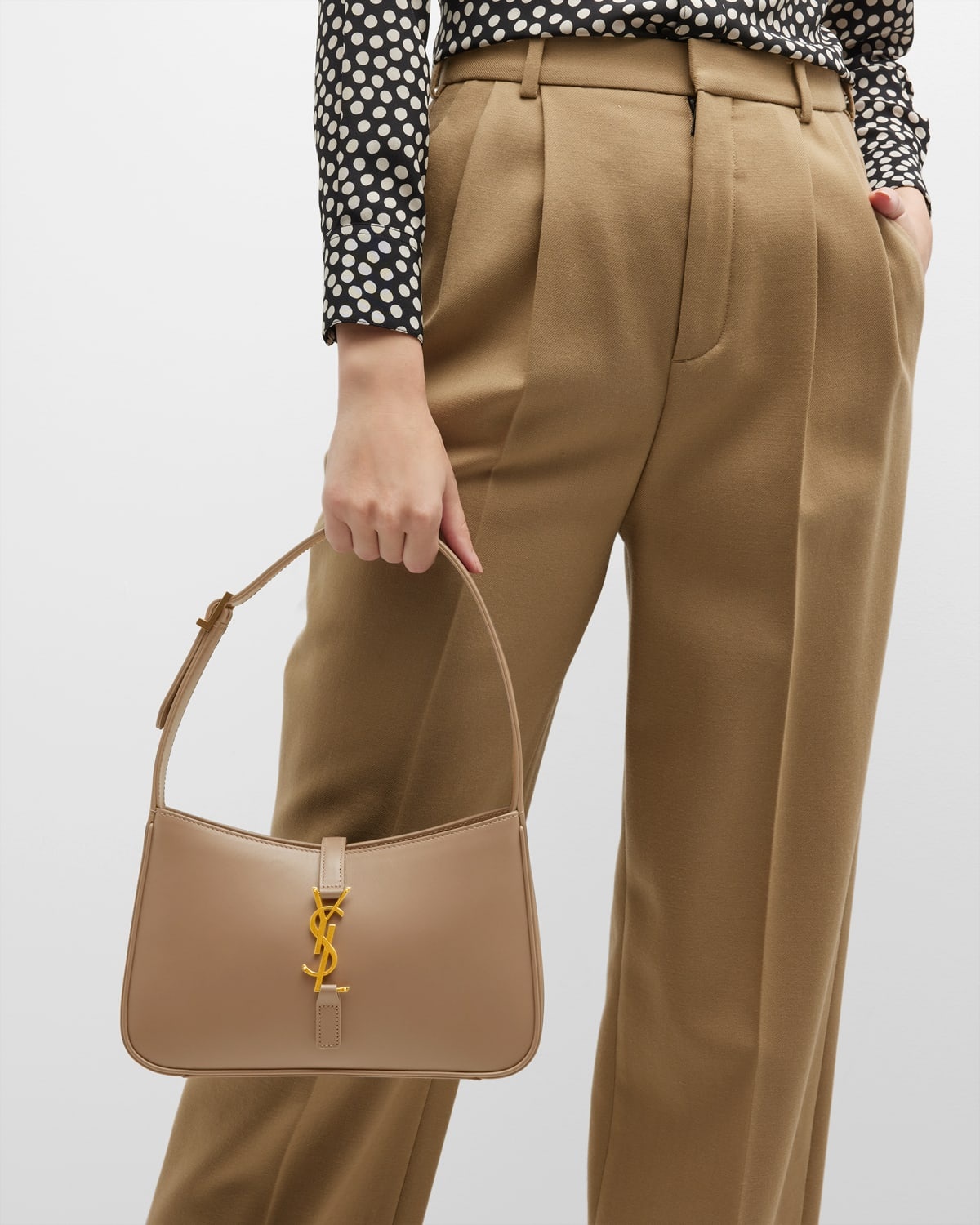 Le 5 A 7 YSL Shoulder Bag in Smooth Leather - 5