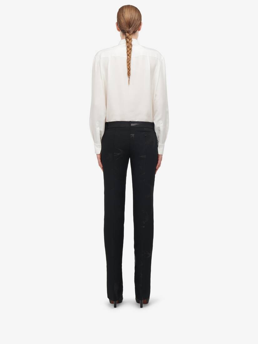 Women's Low-waisted Cigarette Trousers in Black - 4