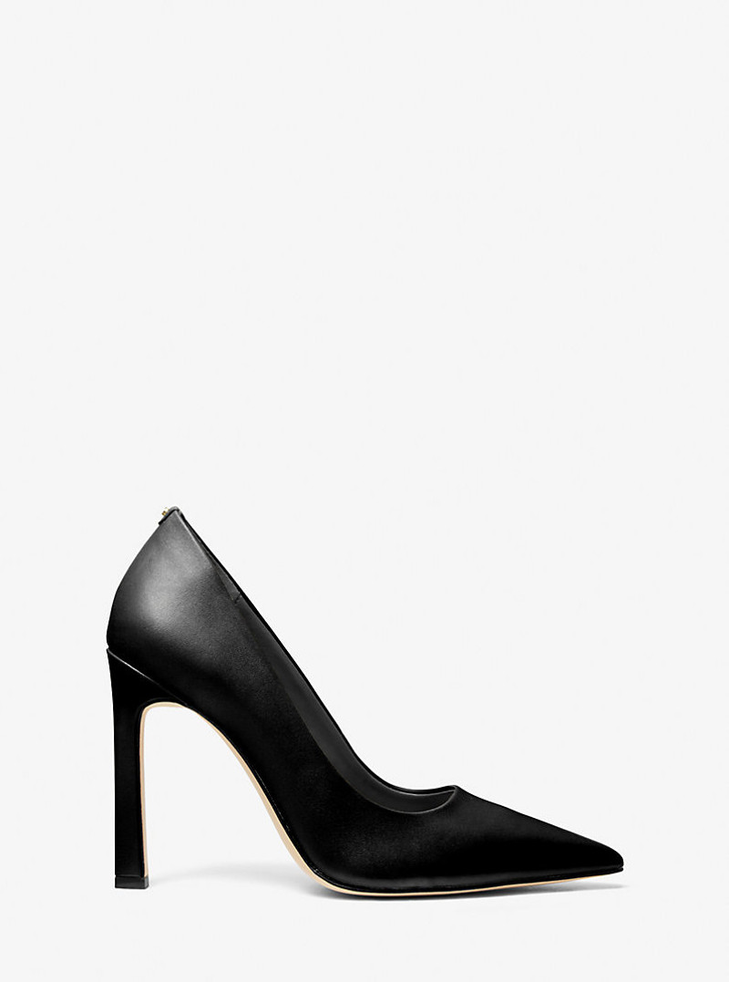 MICHAEL KORS Amara Leather Pump outlook
