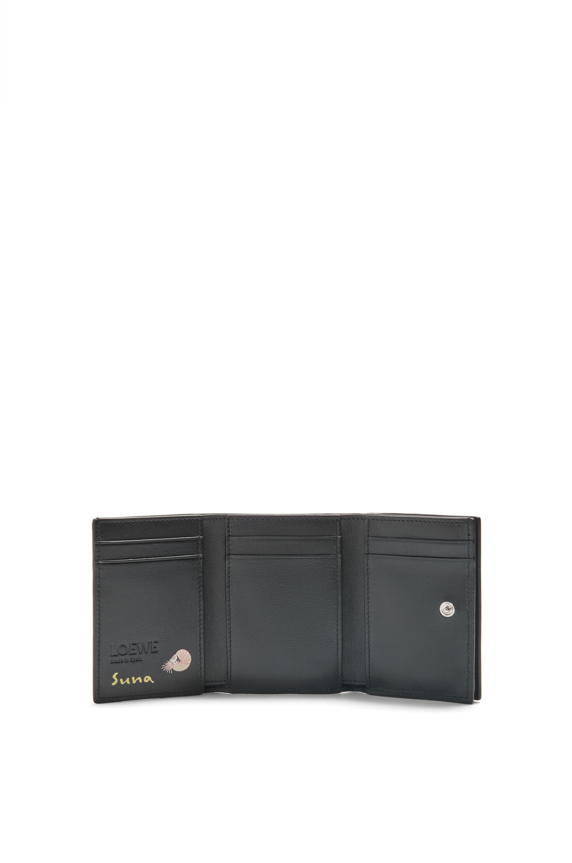 Whale trifold wallet in nappa calfskin - 2