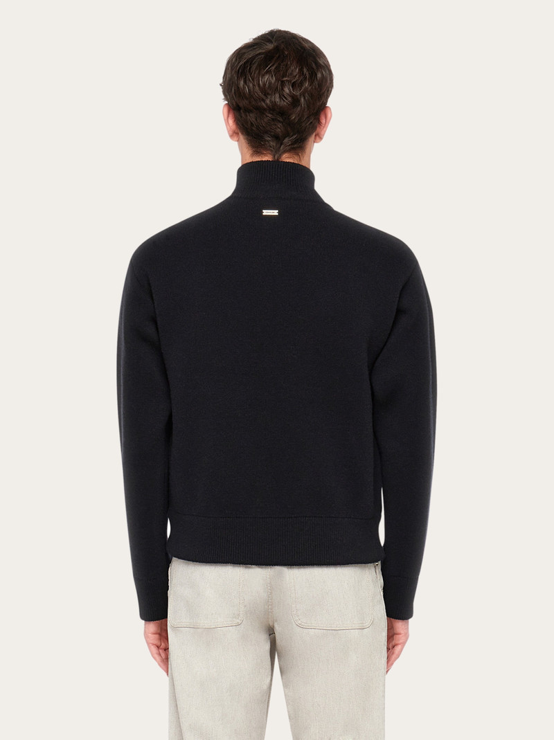 Blouson with leather inserts 3