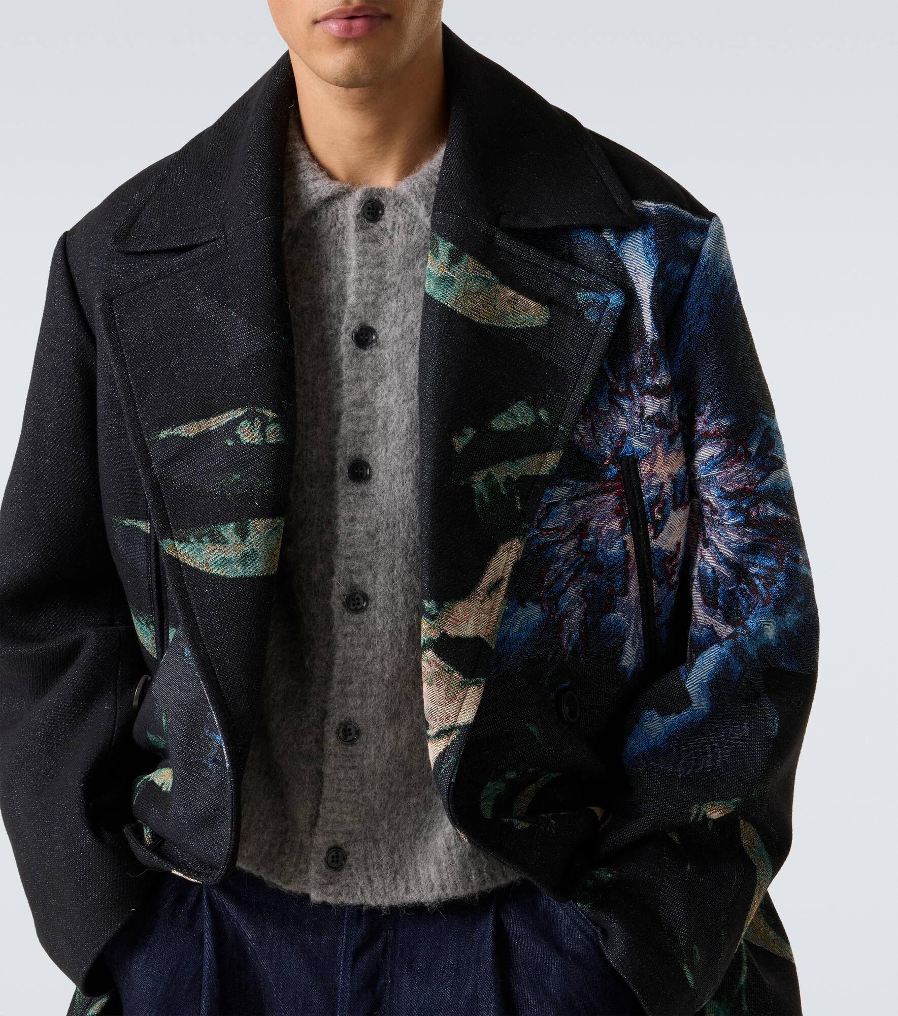 Double-breasted jacquard printed coat - 5