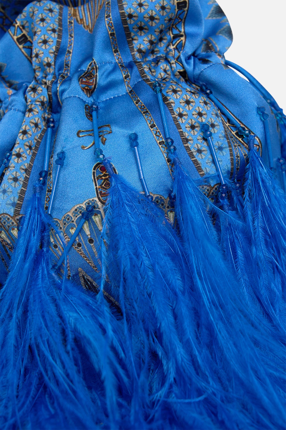 ROUND DRAWSTRING POUCH WITH FEATHERS - 4