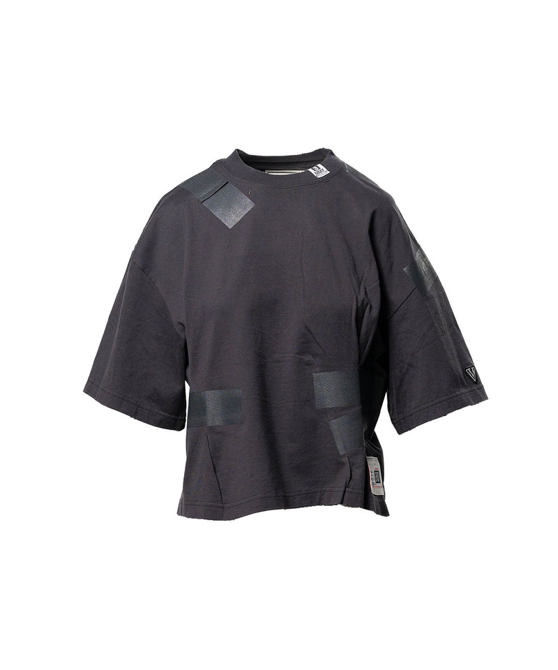 Tape-Tucked T-shirt 14