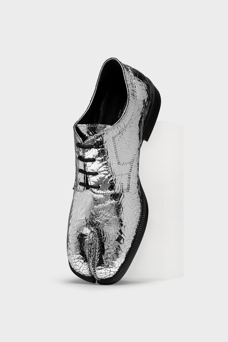 Tabi broken mirror brogues 1