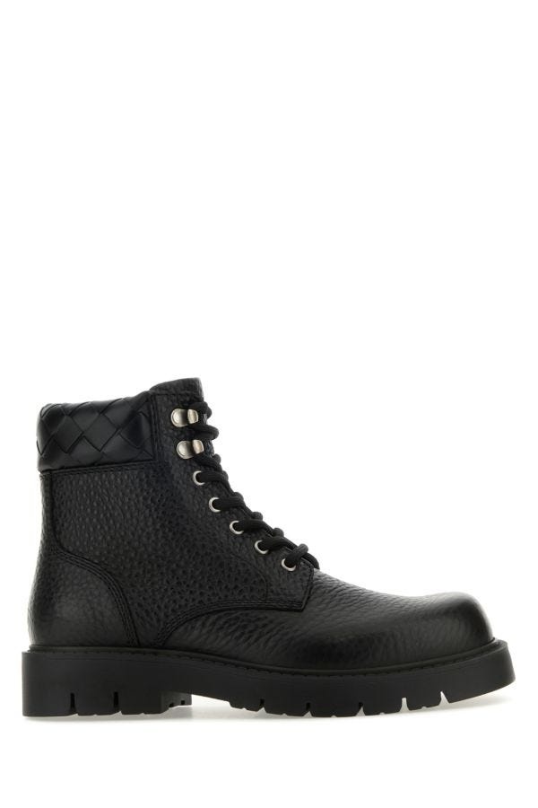 Bottega Veneta Man Black Leather Haddock Ankle Boots - 1