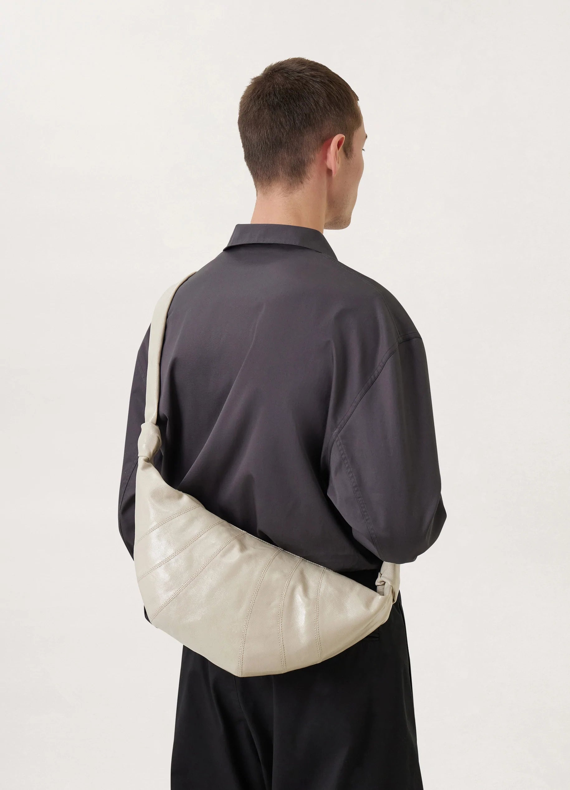 MEDIUM CROISSANT BAG - 5