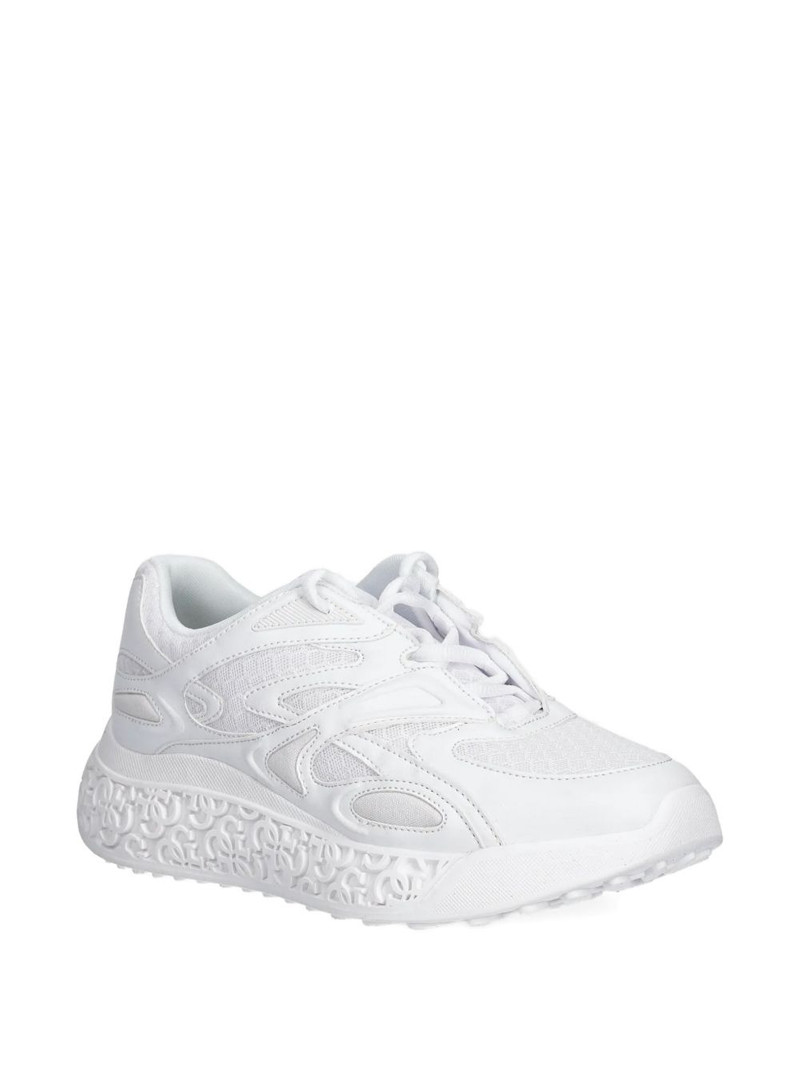 GUESS USA 62mm Swania sneakers outlook