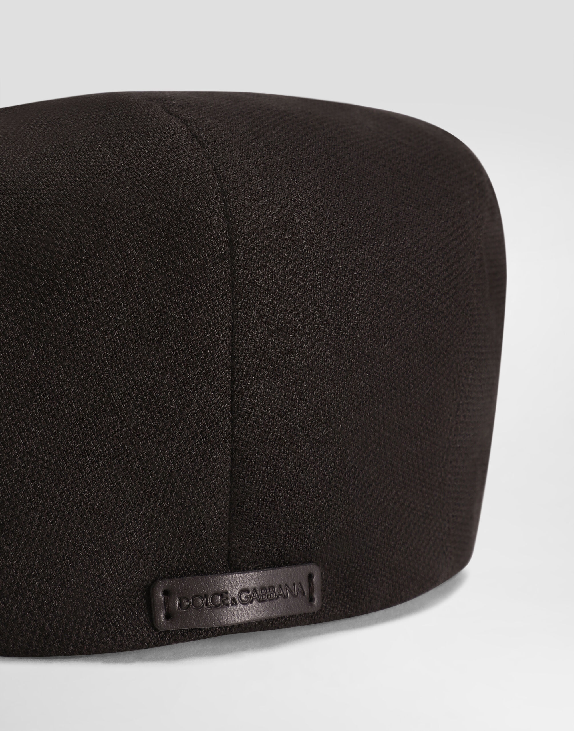 Linen flat cap with branded tag - 3