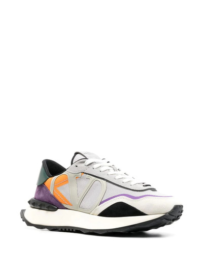 Valentino VLOGO Netrunner sneakers outlook