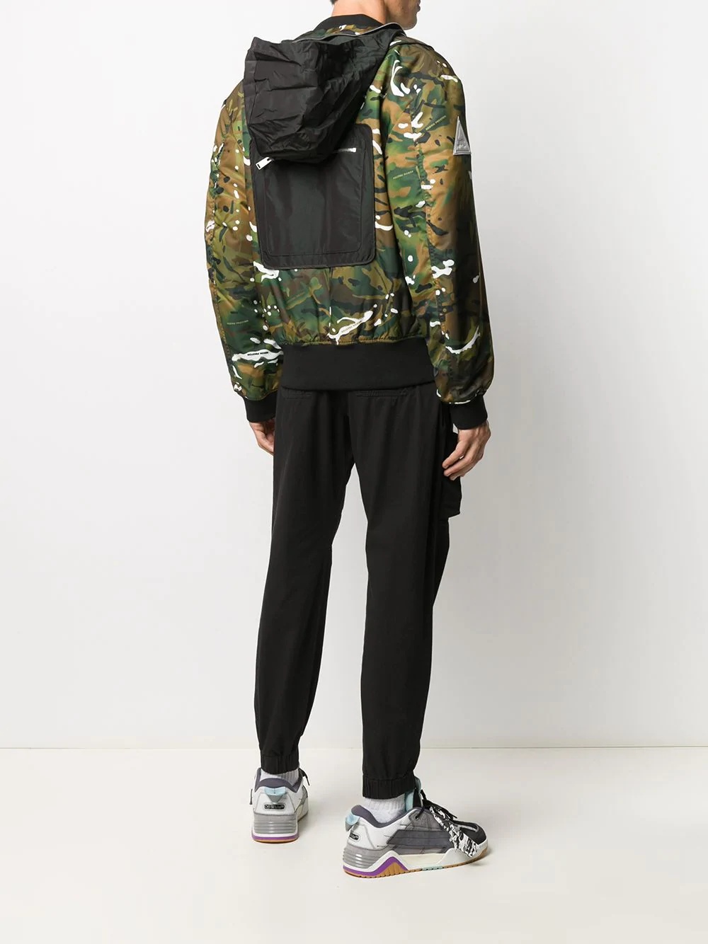 camouflage-print bomber jacket - 6