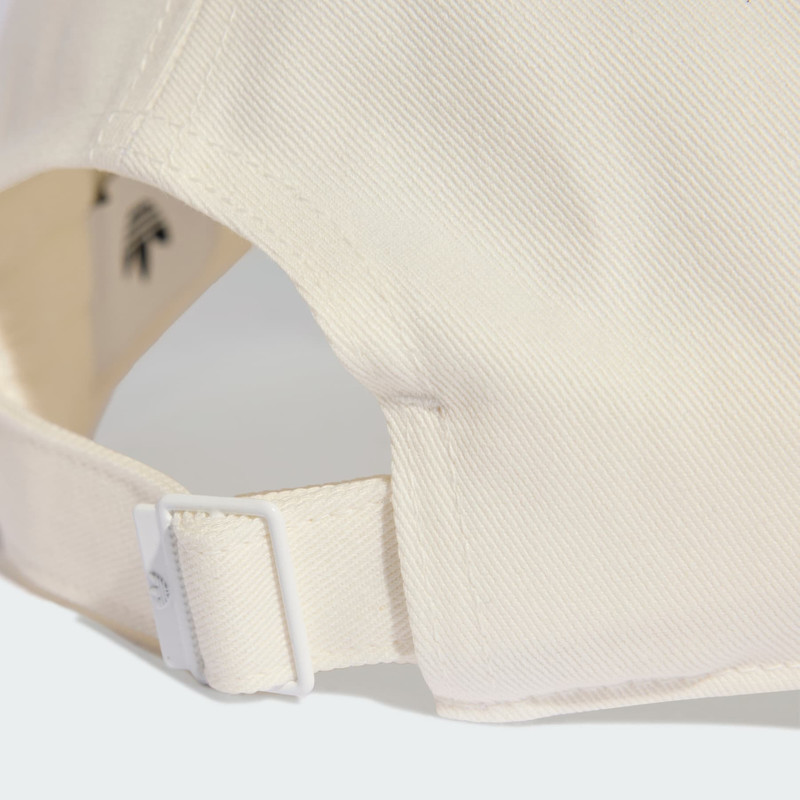 Everyday Icons Cap With Tonal Metal Trefoil 4