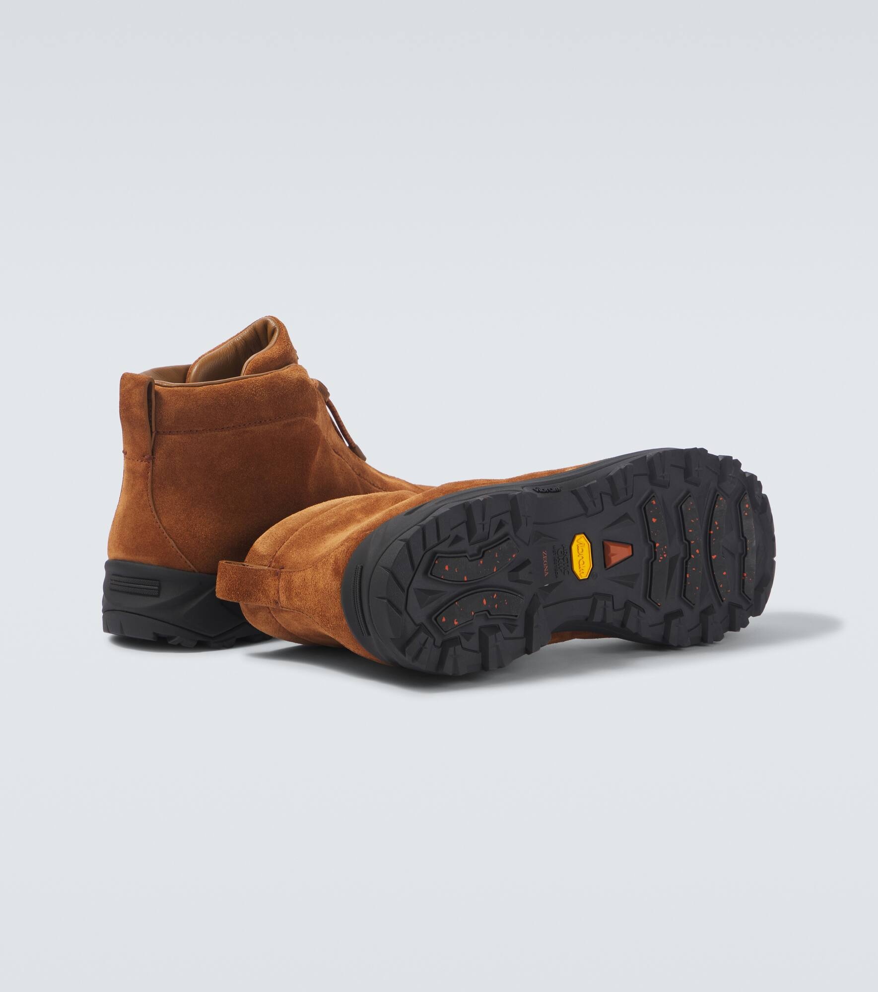 Triple Stitch Vetta suede sneakers - 7