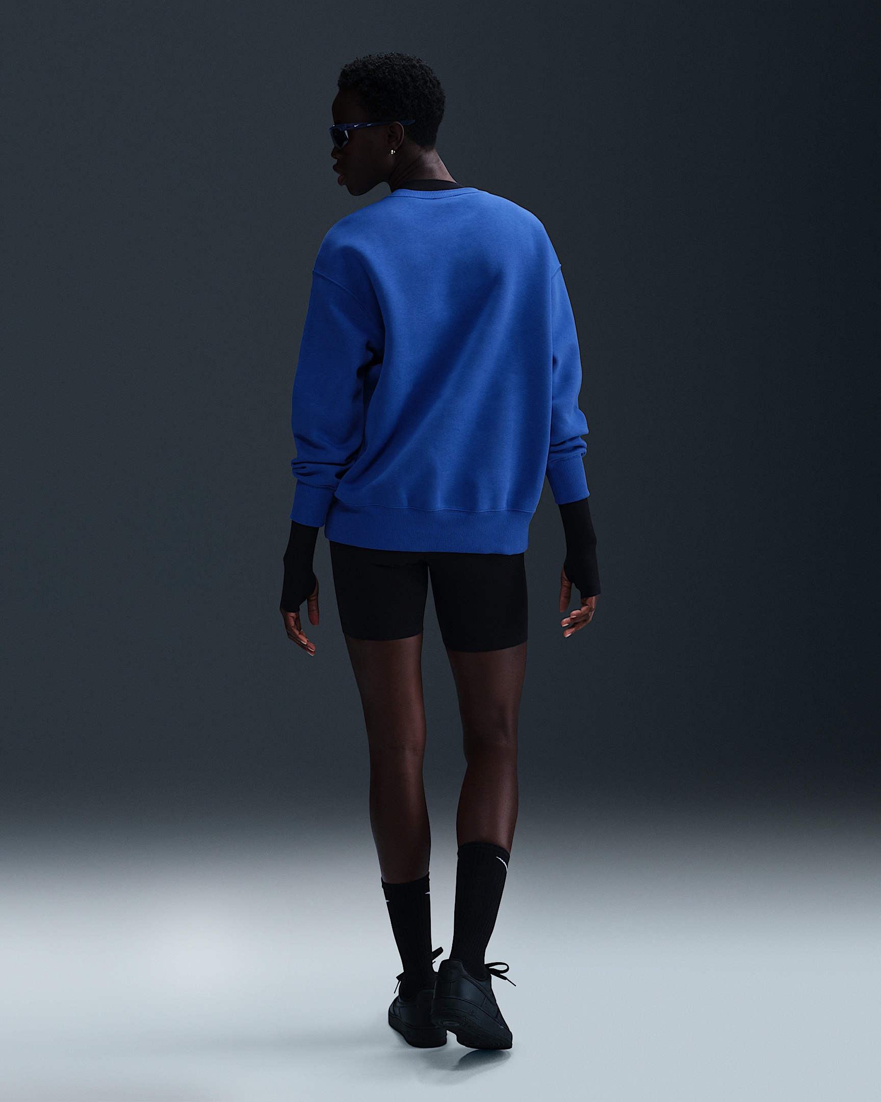 Nike Sportswear Phoenix Fleece Women's Oversized Crew-Neck Sweatshirt - 5